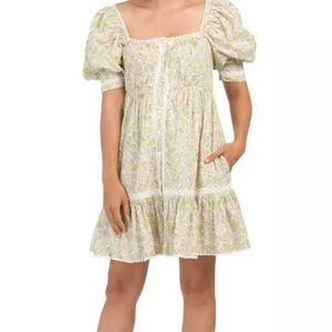 Love the label puff sleeve dress M